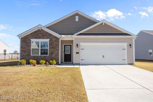 4449 Marthas Village Ln, Ayden, NC, 28513-0015 | Card Image