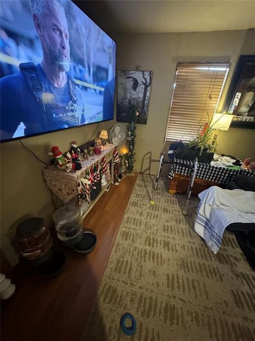 203 S Main St, Carney, OK, 74832-9714 | Card Image