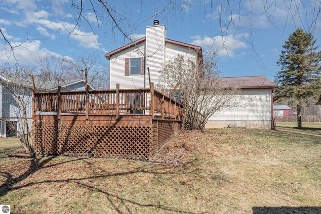 2675 W Lily Lake Rd, House other with 3 bedrooms, 2 bathrooms and null parking in Harrison MI | Image 6