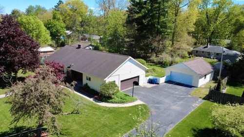 3280 Dixie Ct, Saginaw, MI, 48601-5917 | Card Image