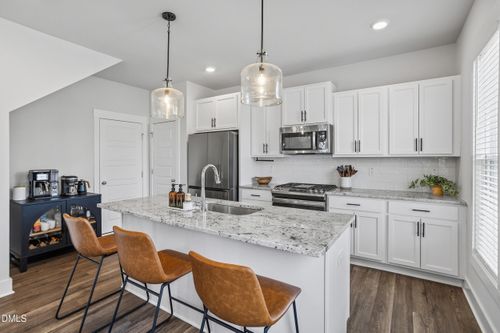 16 Ashbrook Cv, Fuquay Varina, NC, 27526-4362 | Card Image