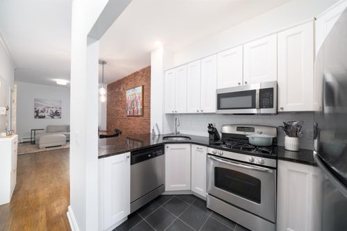 apt-2b-257 12th St, Hoboken, NJ, 07030-3215 | Card Image