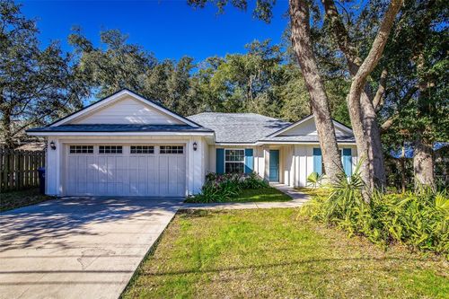 321 S 14th St, Fernandina Beach, FL, 32034-3217 | Card Image