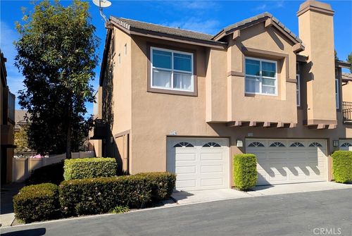 1120 S Country Glen Way, Anaheim, CA, 92808-2604 | Card Image