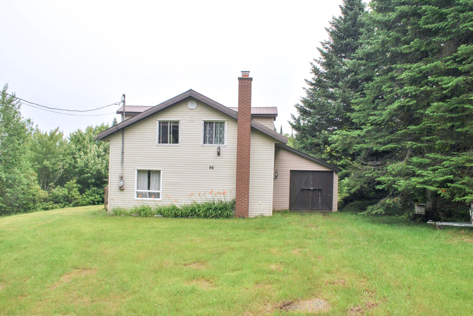 Residential in Notre-Dame-des-Bois 5