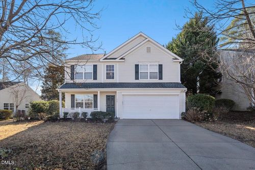 320 Holly Briar Dr, Fuquay Varina, NC, 27526-5835 | Card Image