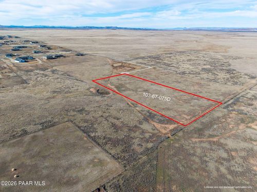 4 E Territorial Rd, Prescott Valley, AZ, 86315 | Card Image