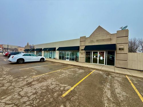 d-201 E College Drive, Marshall, MN, 56258 | Card Image