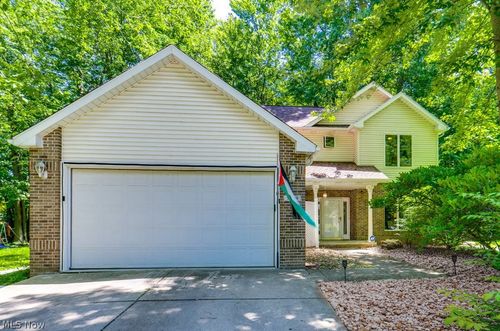 5209 Orchard Ln, North Ridgeville, OH, 44039-2217 | Card Image