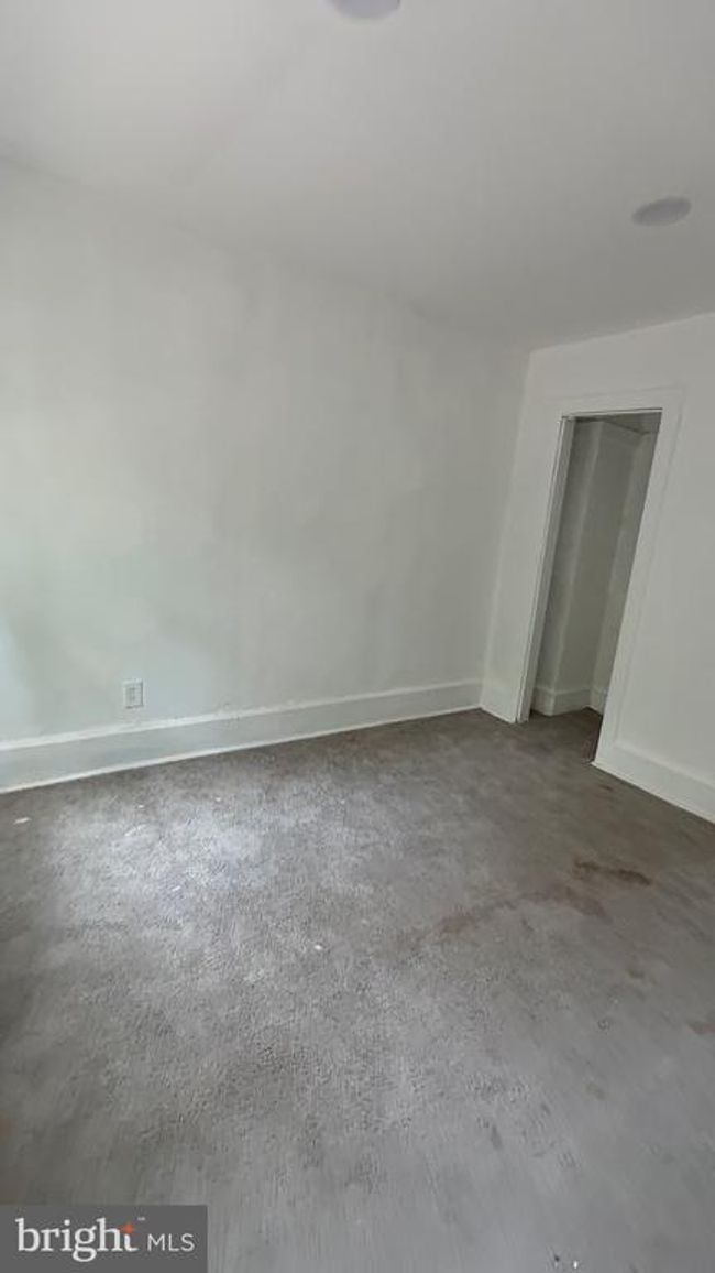 926 - 924 W Spruce St, Home with 3 bedrooms, 2 bathrooms and null parking in Coal Township PA | Image 22