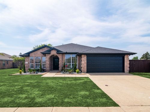619 Skelton St, Royse City, TX, 75189-8558 | Card Image