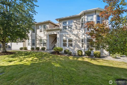 e102-10025 9th Ave W, Everett, WA, 98204-8785 | Card Image