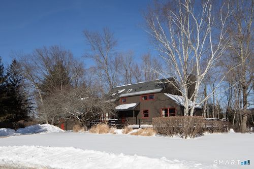 11 Deerfield Rd, Lakeville, CT, 06039-1317 | Card Image