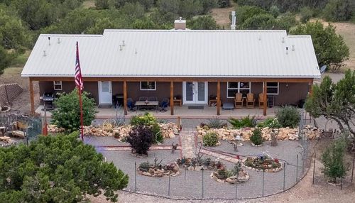 110 Appaloosa Trl, Corona, NM, 88318-9157 | Card Image