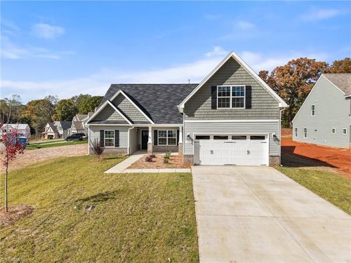 101 Vine Maple Ct, King, NC, 27021-9358 | Card Image