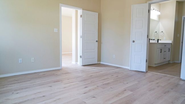 New vinyl flooring | Image 12