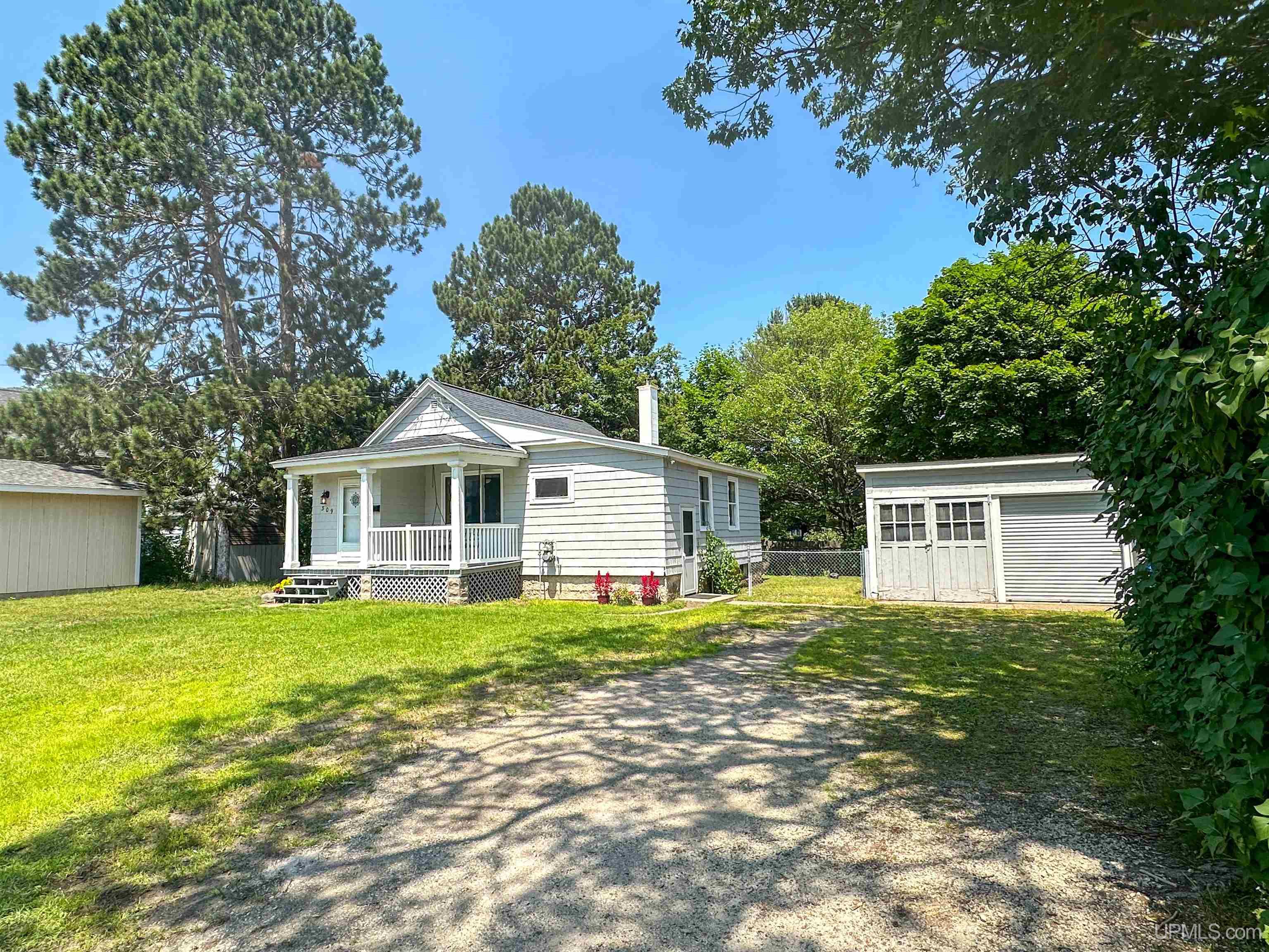 Albert St, Marquette, MI 49855