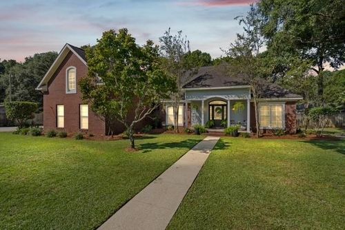5805 Chattanooga Dr, Satsuma, AL, 36572-2015 | Card Image