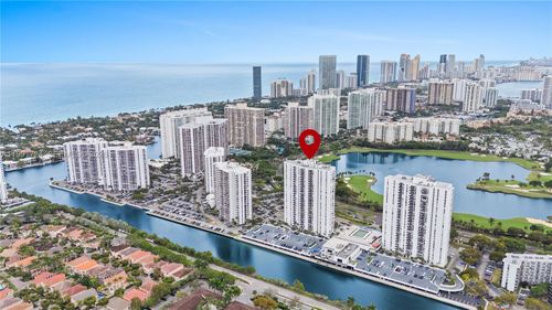 1501-3675 N Country Club Dr, Aventura, FL, 33180-1707 | Card Image