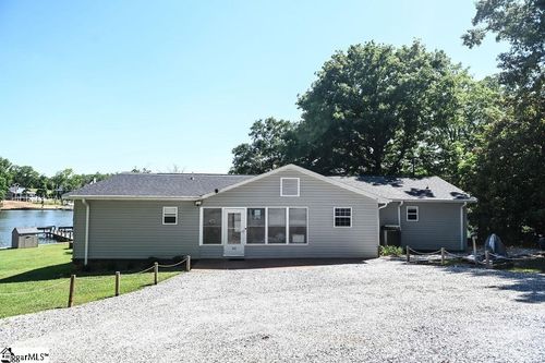 92 Bridgewater Ct, Iva, SC, 29655-9483 | Card Image
