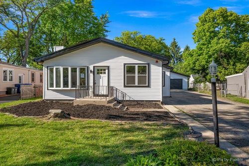 18172 Twin Lakes Blvd, Grayslake, IL, 60030-2045 | Card Image