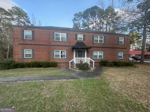 apt-2-324 N Main St, Statesboro, GA, 30458-1280 | Card Image