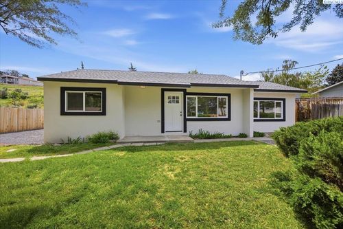 4379 Ironton Dr, West Richland, WA, 99353-9396 | Card Image