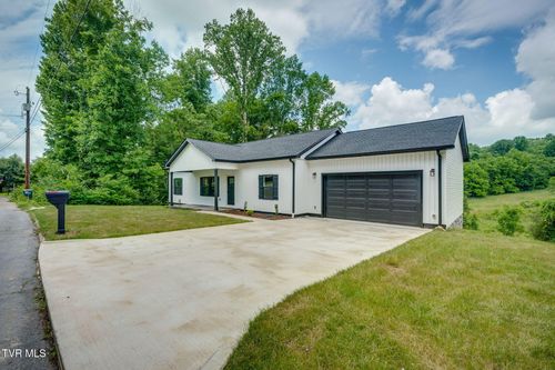 148 Whitson Dr, Elizabethton, TN, 37643-3851 | Card Image