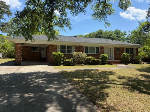 1109 Lucas St, Georgetown, SC, 29440-2813 | Card Image