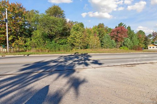 1043 Noirot St, Gaylord, MI, 49735-9211 | Card Image
