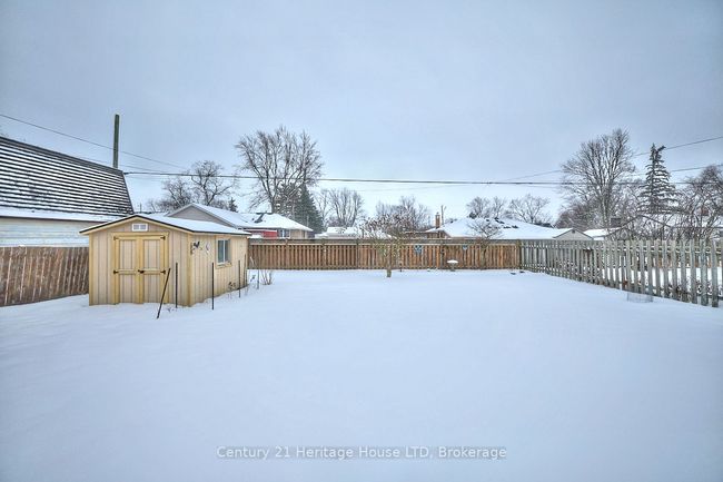 1383 Garrison Rd, House other with 3 bedrooms, 2 bathrooms and 8 parking in Fort Erie ON | Image 26