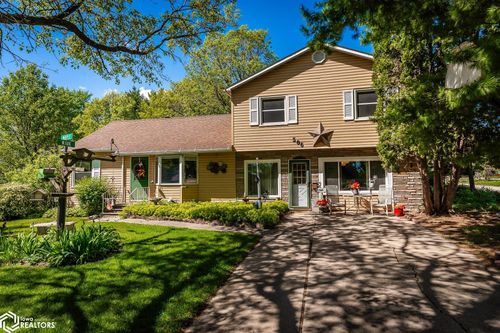 506 E Maple Avenue, Conrad, IA, 50621 | Card Image