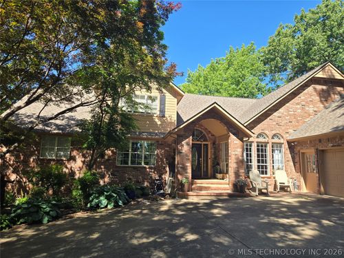 3000 Shore Dr, Grove, OK, 74344-5818 | Card Image