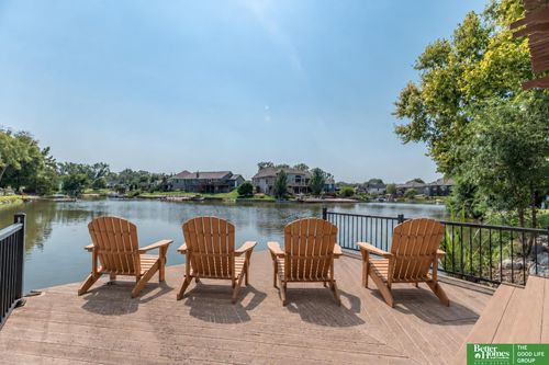 2713 Lakeview Cir, Plattsmouth, NE, 68048-8005 | Card Image