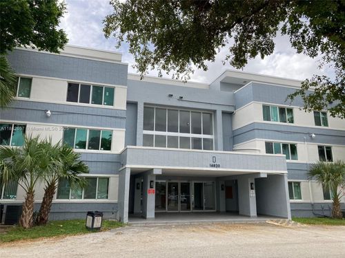 d2h-14820 Naranja Lakes Blvd, Homestead, FL, 33032-8338 | Card Image