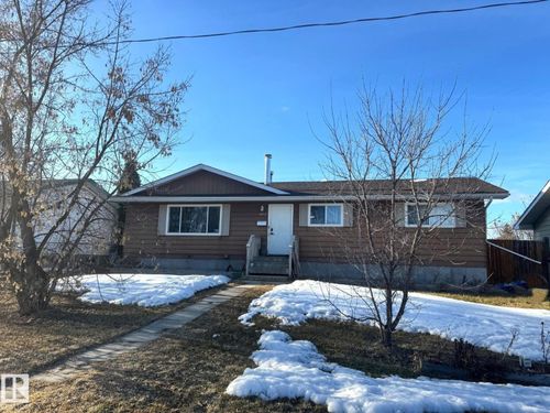 4912 55 Ave, Wildwood, AB, T0E | Card Image
