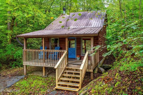 236 Mountain Ave, Townsend, TN, 37882-3925 | Card Image