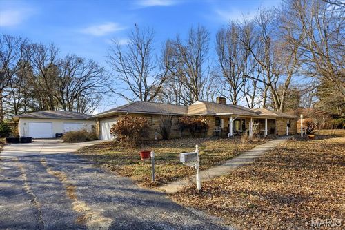 38 Lakeview Acres Dr, Collinsville, IL, 62234-5411 | Card Image