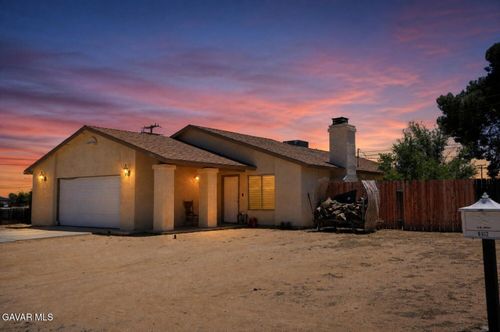 8912 Fir Ave, California City, CA, 93505-2736 | Card Image