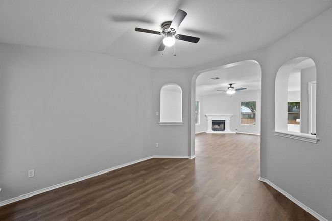 office space or spare room | Image 12