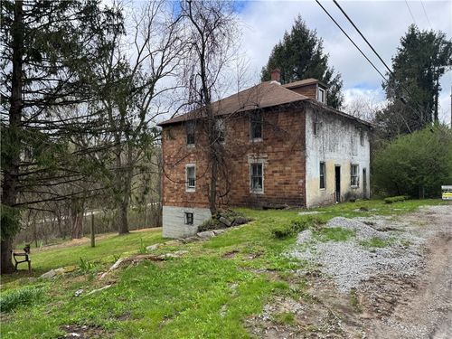 647 Filbert Heights Rd, New Salem, PA, 15468-1153 | Card Image