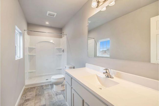 Stock Photo-Primary Bathroom | Image 15