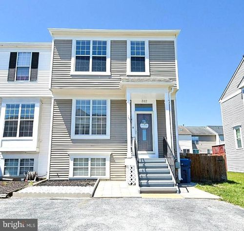 312 Wrenn Ct, NEWARK, DE, 19702-4279 | Card Image