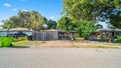 1302 San Jacinto Ave, Richmond, TX, 77469-1632 | Card Image