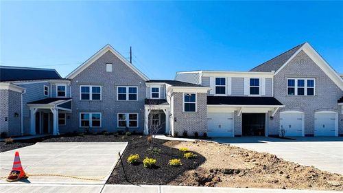 454 Glenhaven Way, Beavercreek, OH, 45324-3569 | Card Image
