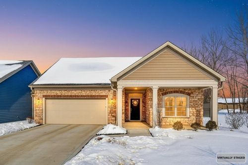 d2-1636 Waterside Dr, Circleville, OH, 43113-3100 | Card Image