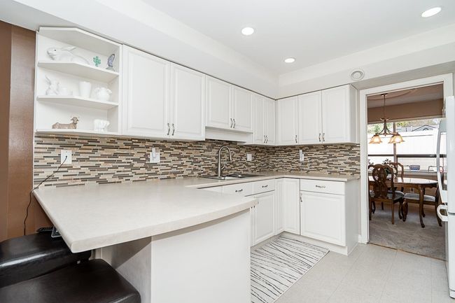 111 - 16350 14 Th Avenue, Townhouse with 3 bedrooms, 2 bathrooms and 2 parking in Surrey BC | Image 7