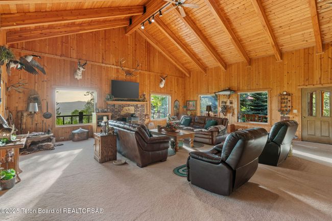 256 Pierce Dr, House other with 4 bedrooms, 3 bathrooms and null parking in Etna WY | Image 11