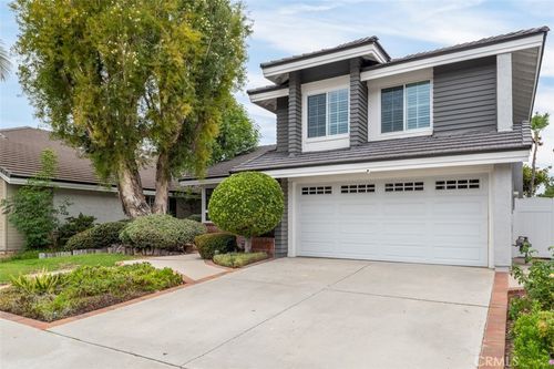 21 Whispering Wind, Irvine, CA, 92614 | Card Image
