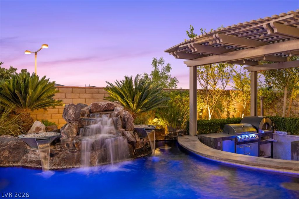 Residential in Las Vegas 5
